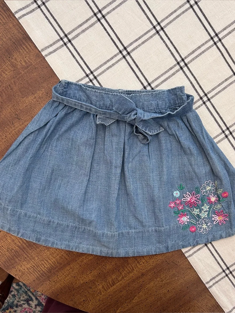 Vintage OshKosh Girls 6x Denim Skirt with Floral Embroidery and Tie Waist